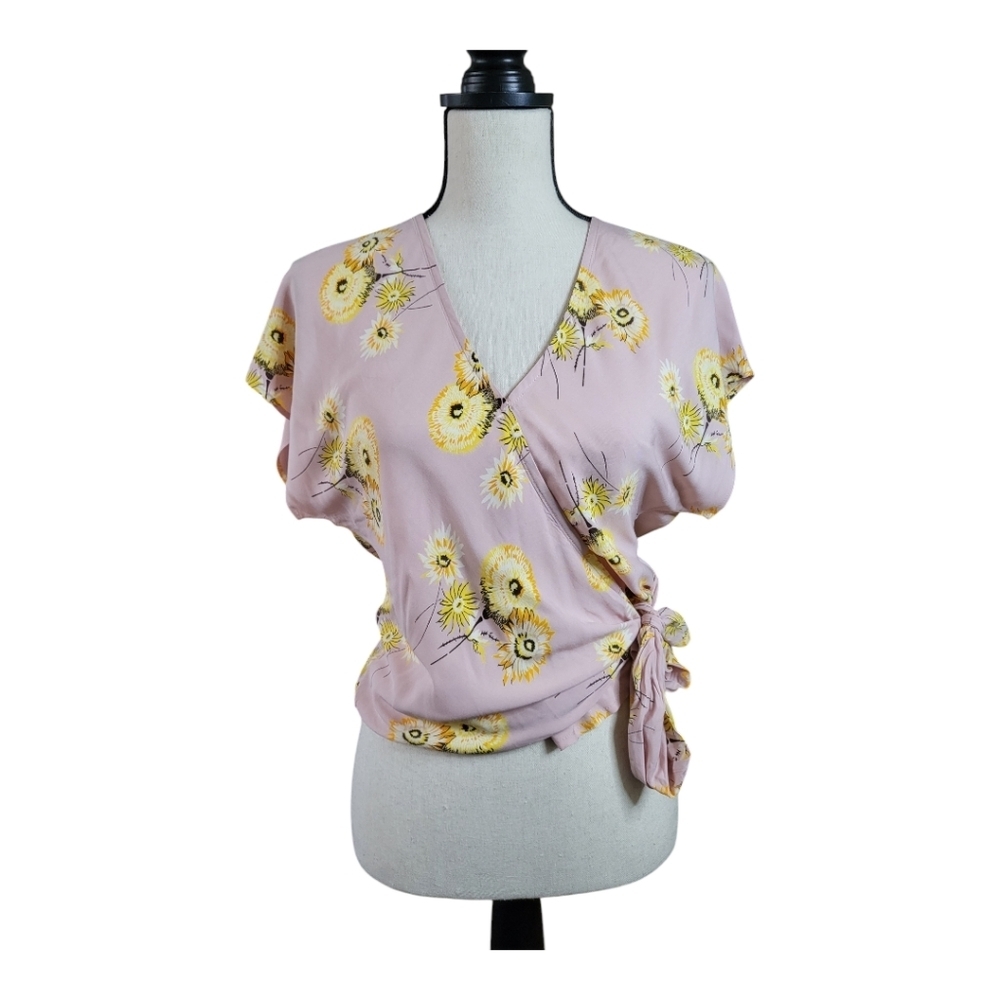 💕Madewell pink floral short sleev wrap blouse